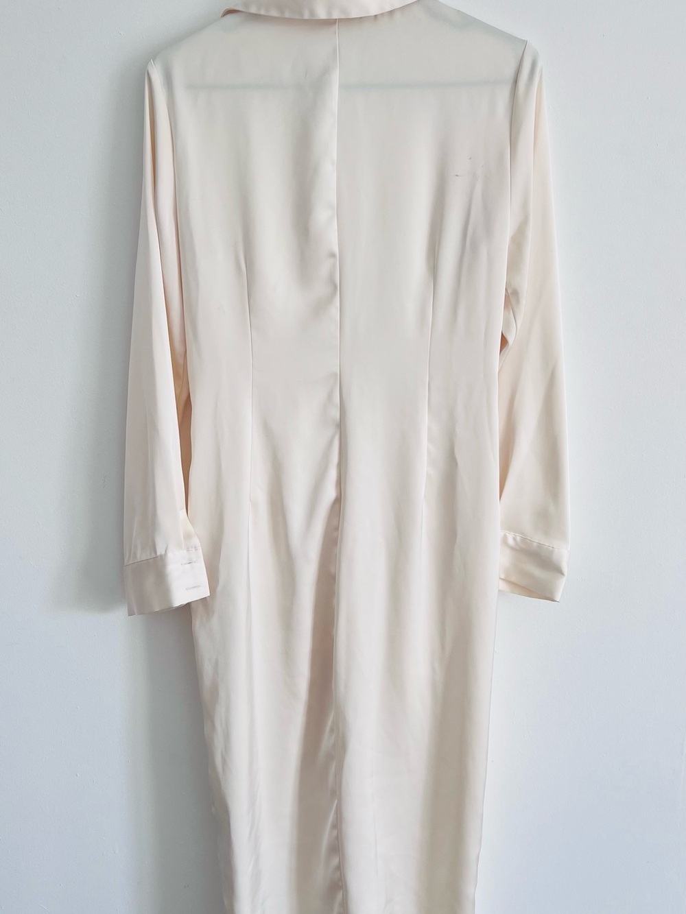 Women's Cream Button-Front Ruched Shirt Dress - Picture 3 of 3